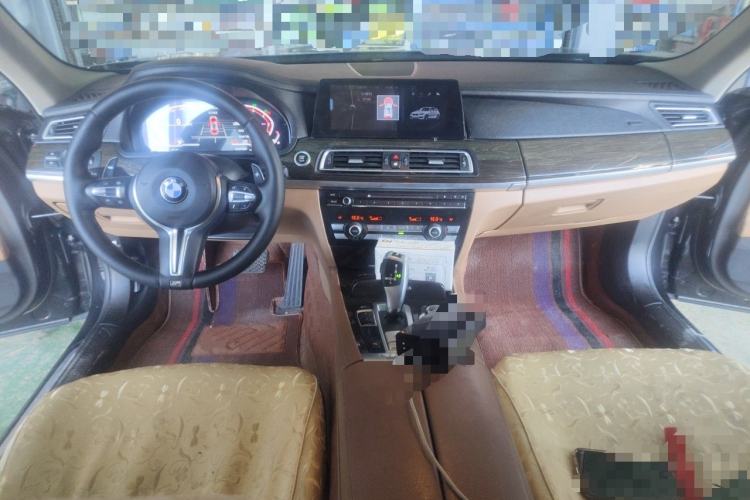 Used BMW 7 Series 2011 740Li Steinway Limited Edition Center Console