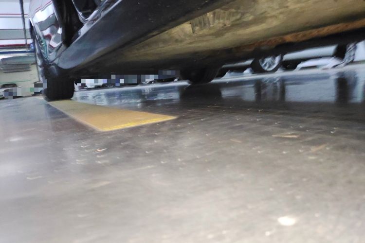 Used BMW 7 Series 2011 730Li Elegant Model Chassis Front Right