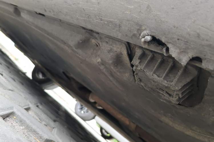 Used BMW 7 Series 2011 730Li Elegant Model Chassis Front Right