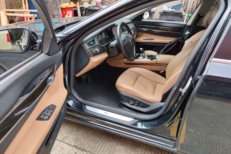 Used BMW 7 Series 2011 730Li Elegant Model Driver Seat