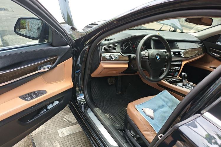 Used BMW 7 Series 2011 740Li Steinway Limited Edition Driver Seat