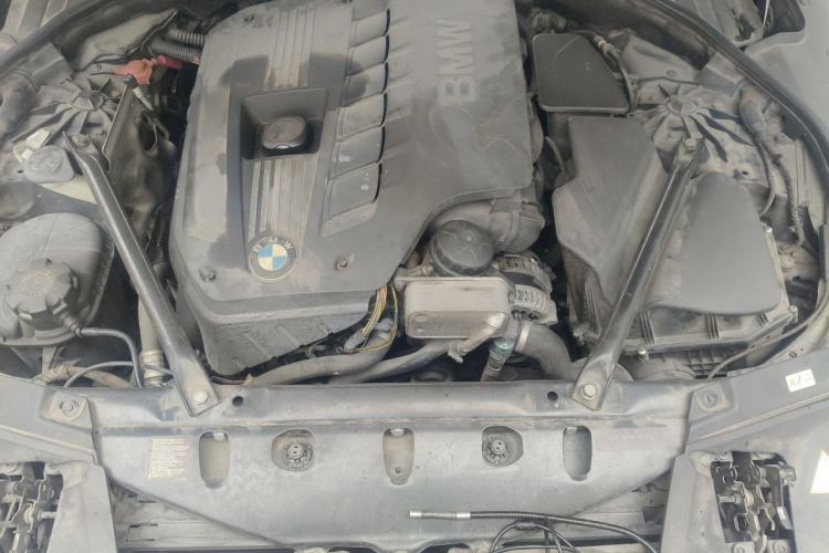 Used BMW 7 Series 2011 730Li Elegant Model Engine Bay