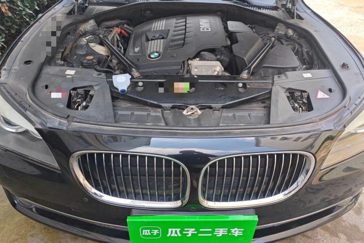 Used BMW 7 Series 2011 730Li Elegant Model Engine Bay