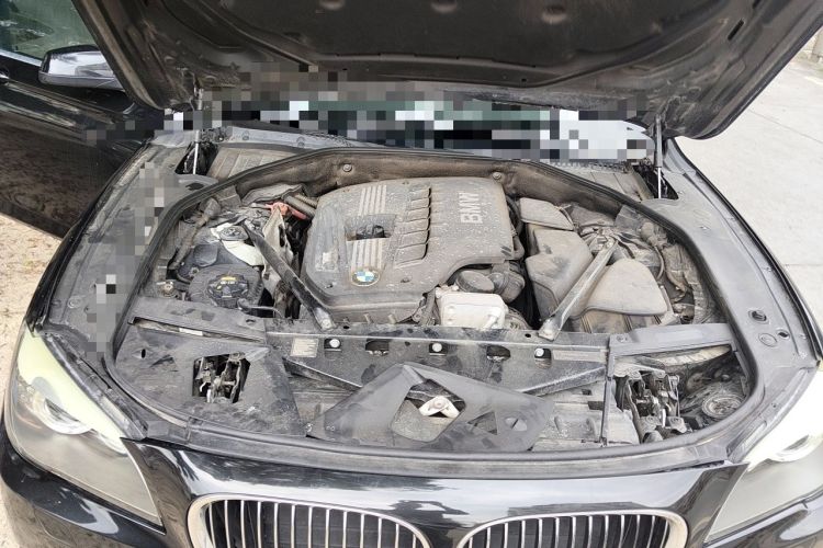 Used BMW 7 Series 2011 730Li Elegant Model Engine Bay