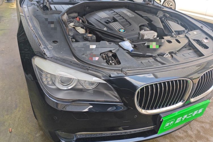 Used BMW 7 Series 2011 730Li Elegant Model Engine Bay Right