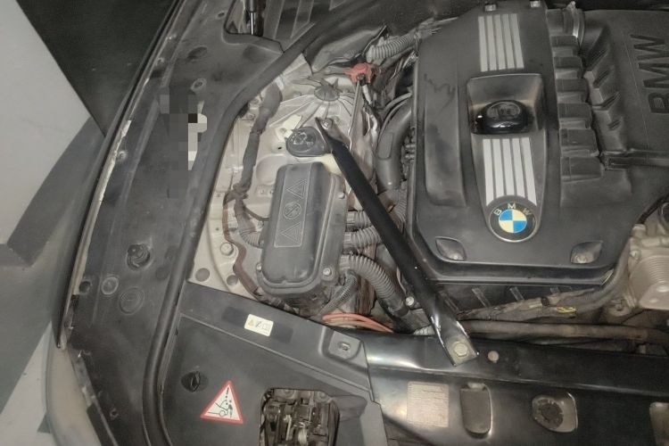 Used BMW 7 Series 2011 740Li Steinway Limited Edition Engine Bay Right