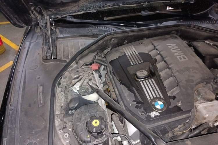 Used BMW 7 Series  Engine Bay Right