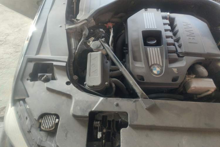 Used BMW 7 Series 2011 740Li Steinway Limited Edition Engine Bay Right