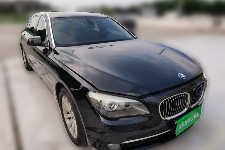 Used BMW 7 Series 2011 730Li Elegant Model Front Right 45 Deg