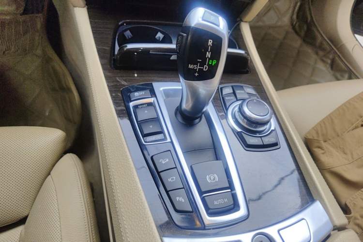 Used BMW 7 Series 2011 750Li xDrive Gear Lever