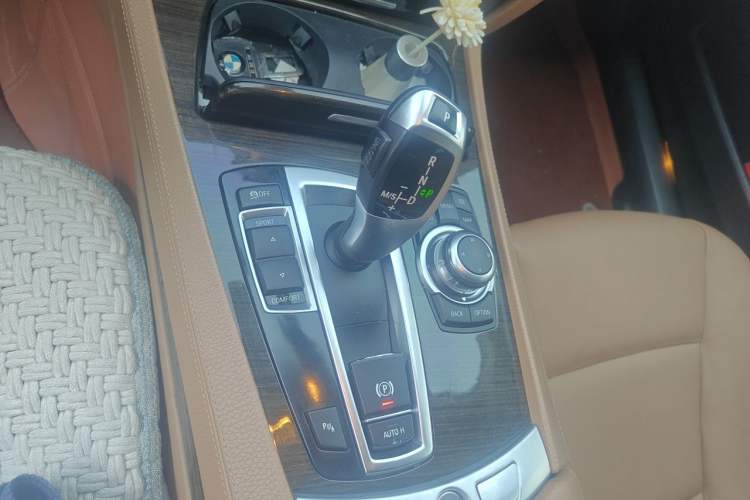 Used BMW 7 Series 2011 730Li Elegant Model Gear Lever