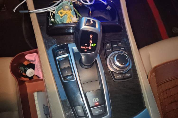 Used BMW 7 Series 2011 730Li Elegant Model Gear Lever