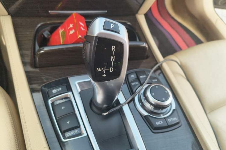 Used BMW 7 Series 2011 730Li Elegant Model Gear Lever