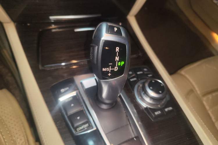 Used BMW 7 Series 2011 730Li Elegant Model Gear Lever