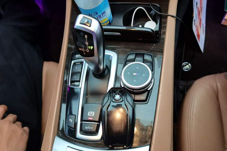 Used BMW 7 Series 2011 730Li Elegant Model Gear Lever