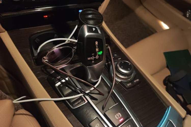 Used BMW 7 Series 2011 730Li Elegant Model Gear Lever