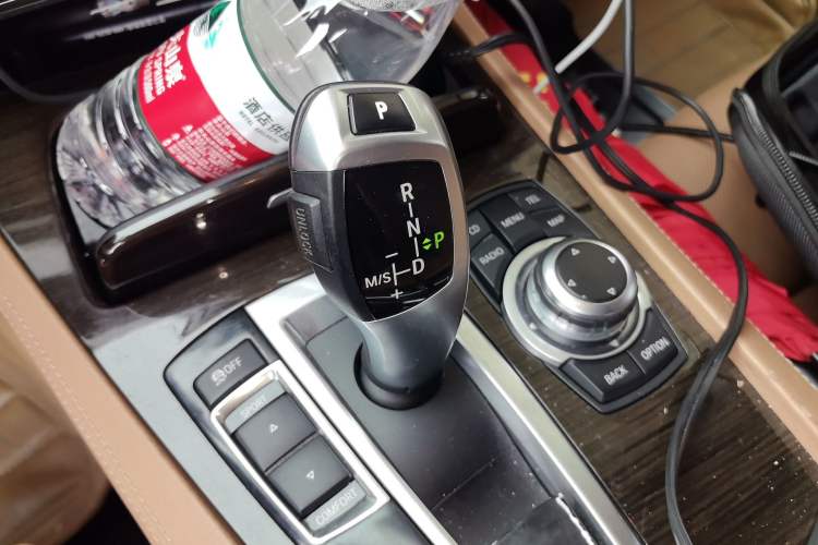 Used BMW 7 Series 2011 730Li Elegant Model Gear Lever