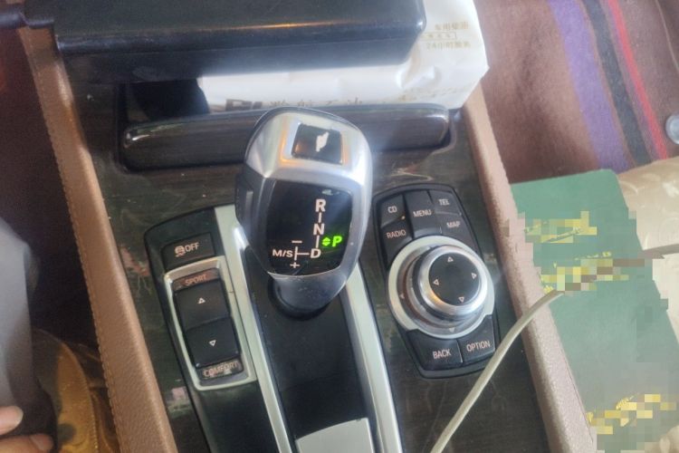 Used BMW 7 Series 2011 740Li Steinway Limited Edition Gear Lever