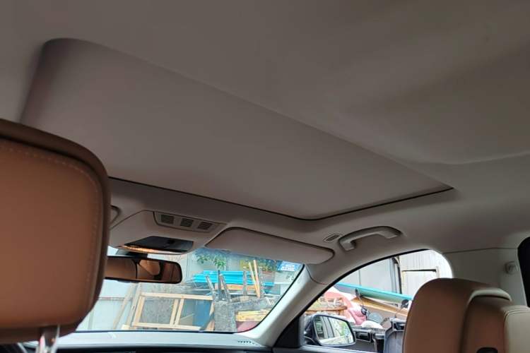 Used BMW 7 Series 2011 730Li Elegant Model Headliner