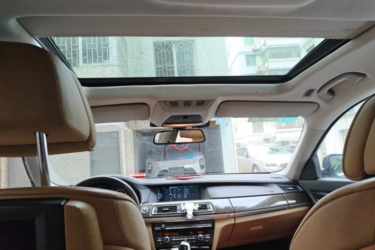 Used BMW 7 Series 2011 730Li Elegant Model Headliner