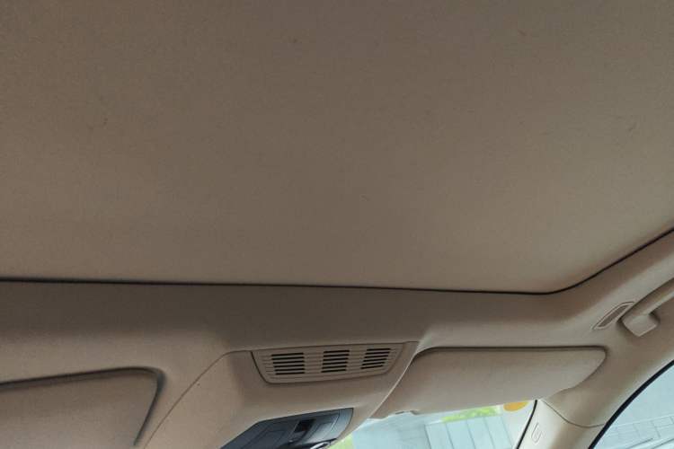 Used BMW 7 Series 2011 730Li Elegant Model Headliner