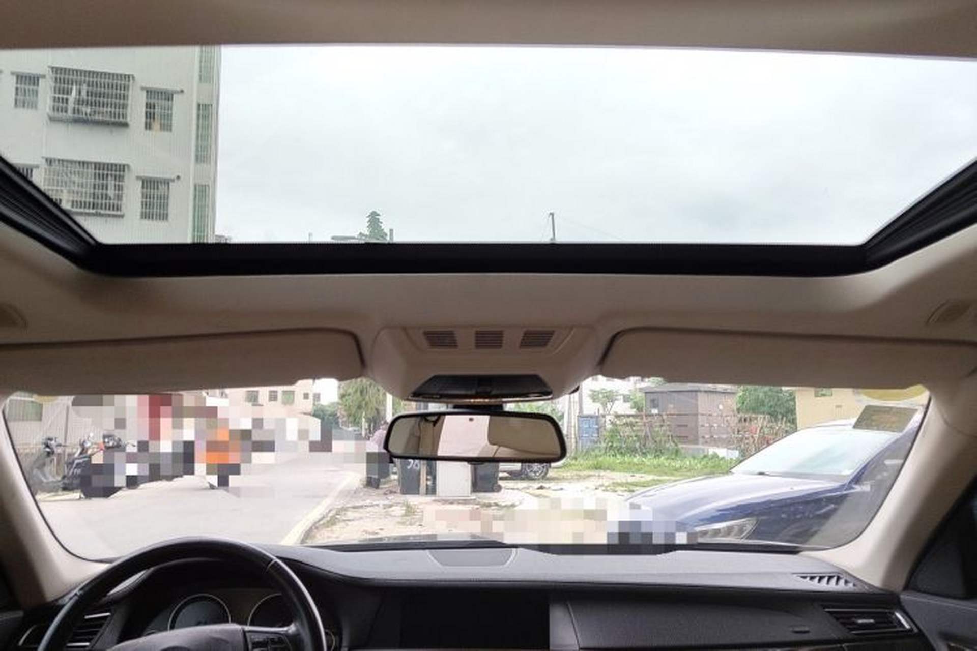 Used BMW 7 Series 2011 730Li Elegant Model Headliner