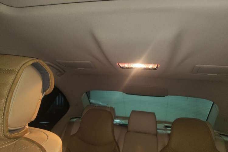 Used BMW 7 Series 2011 730Li Elegant Model Headliner
