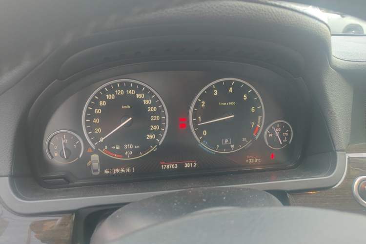 Used BMW 7 Series 2011 730Li Elegant Model Instrument Cluster