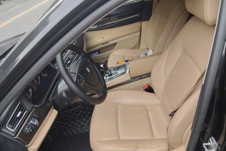 Used BMW 7 Series 2011 730Li Elegant Model Left Front Seat
