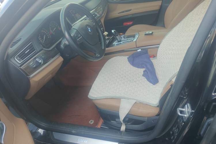 Used BMW 7 Series 2011 730Li Elegant Model Left Front Seat