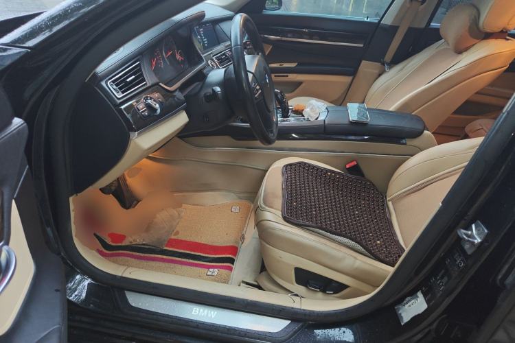 Used BMW 7 Series 2011 730Li Elegant Model Left Front Seat