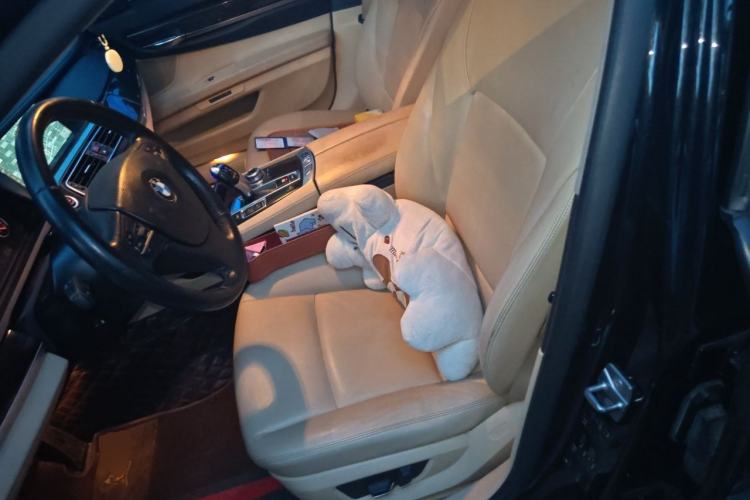 Used BMW 7 Series 2011 730Li Elegant Model Left Front Seat