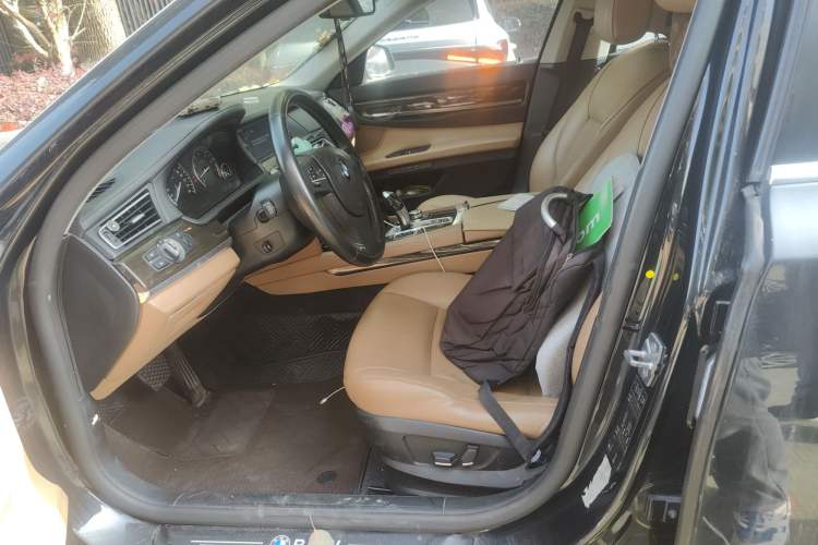 Used BMW 7 Series 2011 730Li Elegant Model Left Front Seat