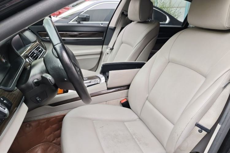 Used BMW 7 Series 2011 730Li Elegant Model Left Front Seat