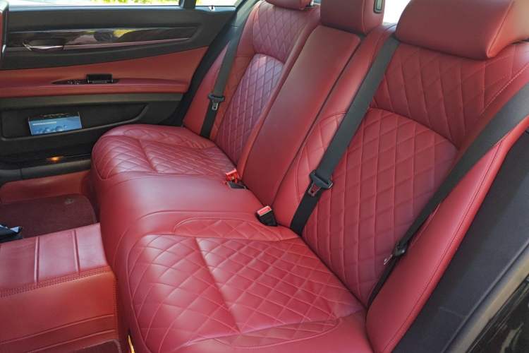 Used BMW 7 Series 2011 730Li Elegant Model Left Rear Seat