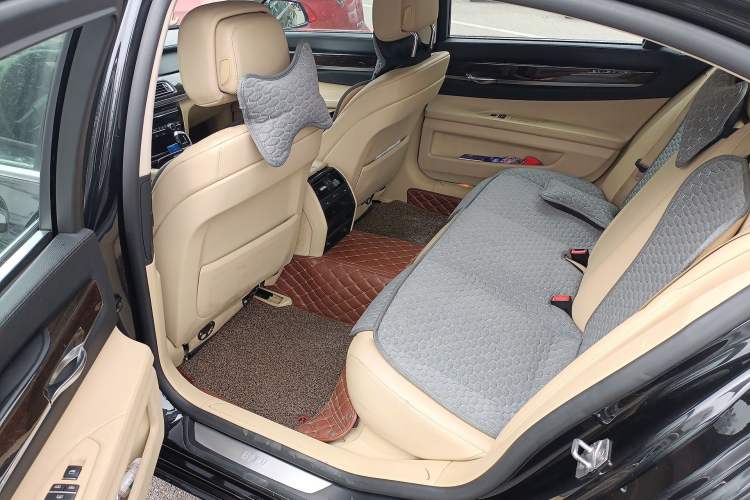 Used BMW 7 Series 2011 730Li Elegant Model Left Rear Seat