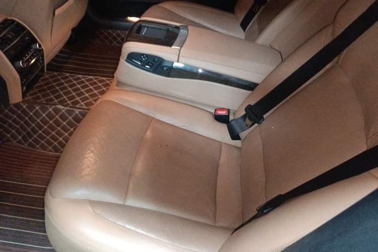 Used BMW 7 Series 2011 730Li Elegant Model Left Rear Seat