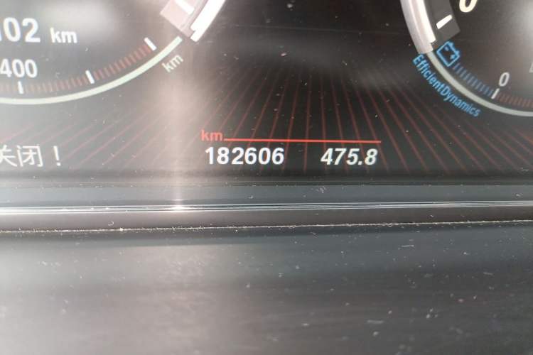 Used BMW 7 Series 2011 730Li Elegant Model Odometer Close Up