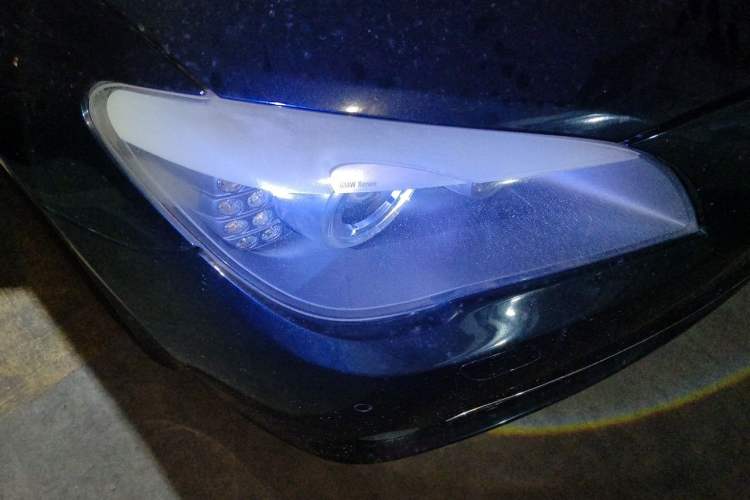 Used BMW 7 Series 2011 730Li Elegant Model Right Front Headlight