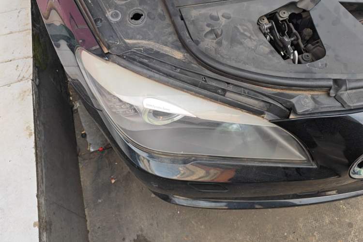 Used BMW 7 Series 2011 730Li Elegant Model Right Front Headlight
