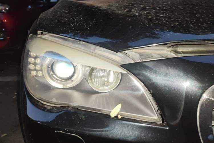 Used BMW 7 Series 2011 750Li xDrive Right Front Headlight