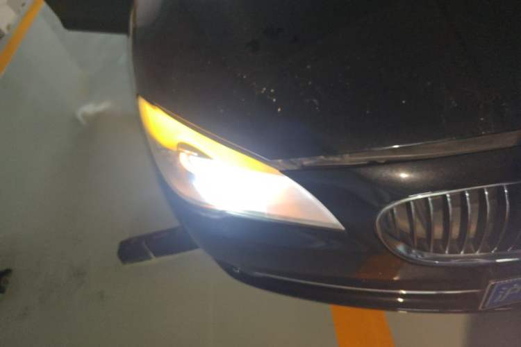 Used BMW 7 Series 2011 740Li Steinway Limited Edition Right Front Headlight