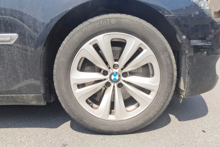 Used BMW 7 Series 2011 730Li Elegant Model Right Front Wheel Hub