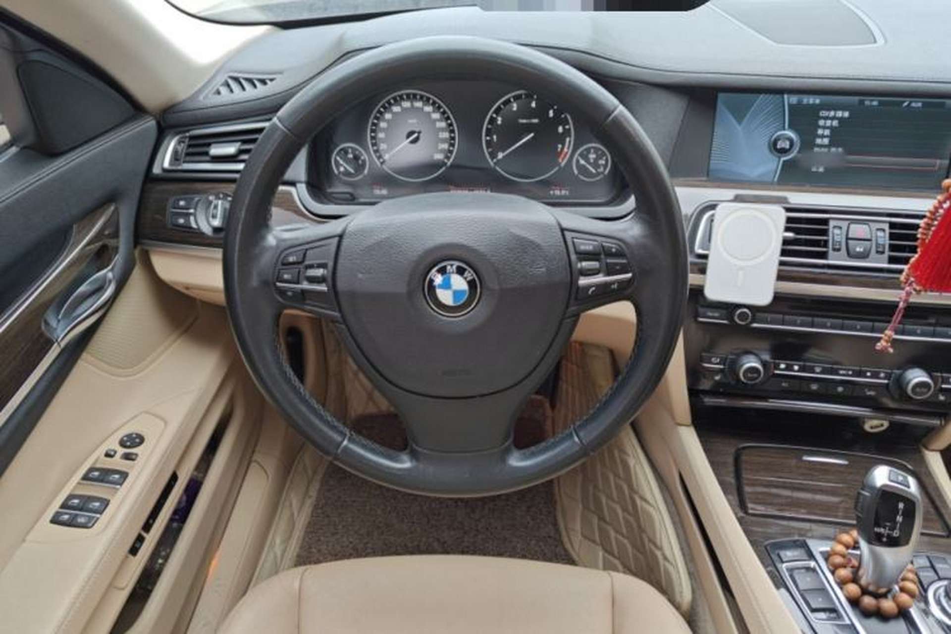 Used BMW 7 Series 2011 730Li Elegant Model Steering Wheel