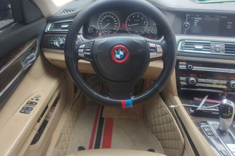 Used BMW 7 Series 2011 730Li Elegant Model Steering Wheel