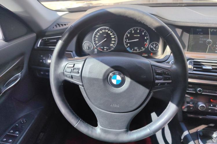 Used BMW 7 Series 2011 750Li xDrive Steering Wheel