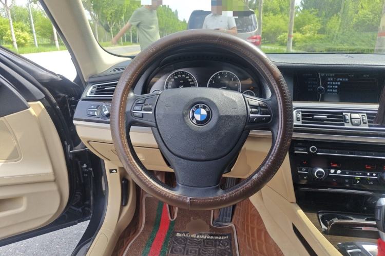 Used BMW 7 Series 2011 730Li Elegant Model Steering Wheel