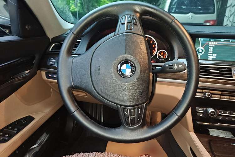Used BMW 7 Series  Steering Wheel