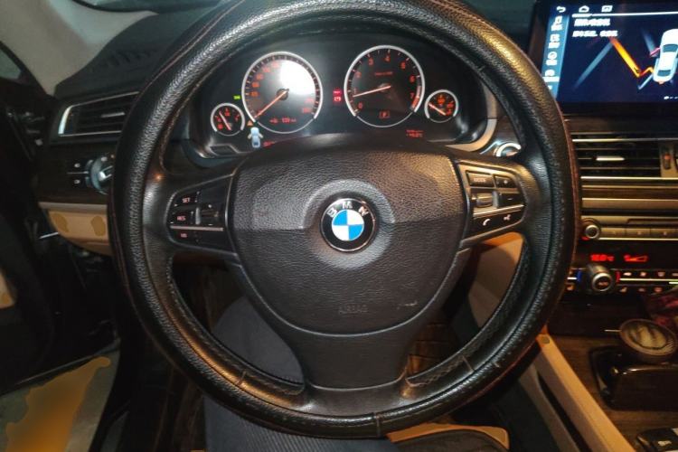Used BMW 7 Series 2011 730Li Elegant Model Steering Wheel