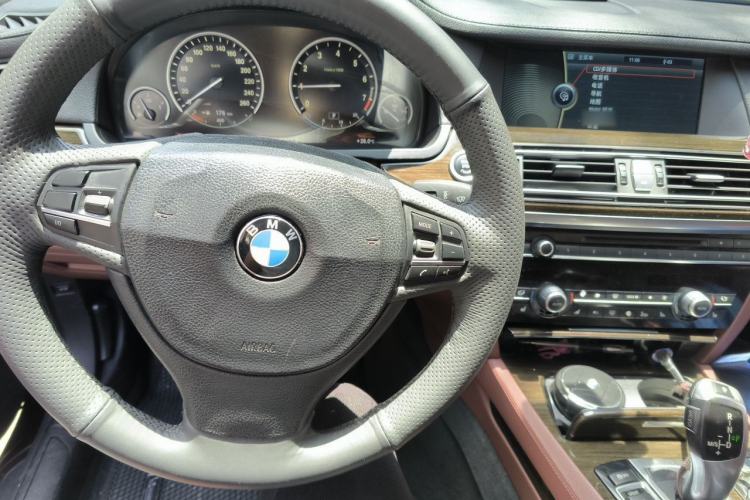 Used BMW 7 Series 2011 730Li Elegant Model Steering Wheel